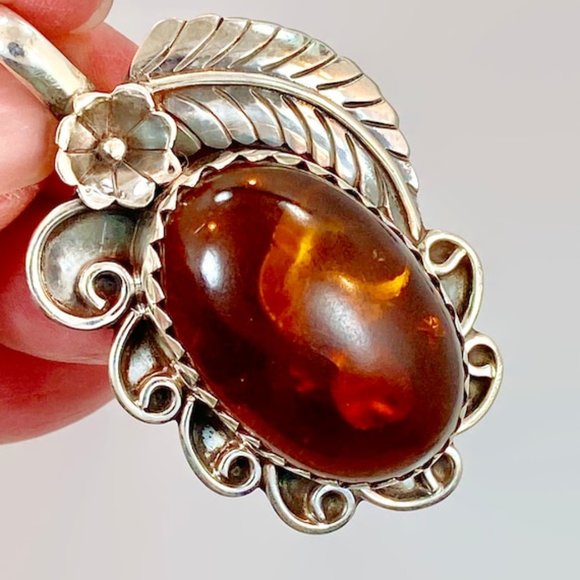 Amber Pendant, Sterling Silver, Native American, Navajo, Vintage, Feather - Picture 2 of 6